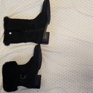 Talbots black suede faux fur lined low heeled boots sz 8.5